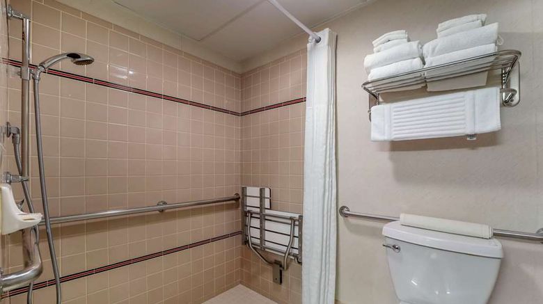 <b>Comfort Inn Room</b>. Images powered by <a href="https://iceportal.shijigroup.com/" title="IcePortal" target="_blank">IcePortal</a>.