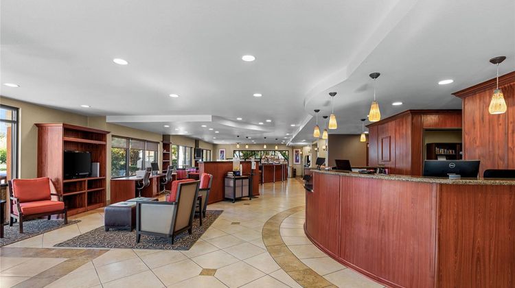 Comfort Suites Vacaville Lobby