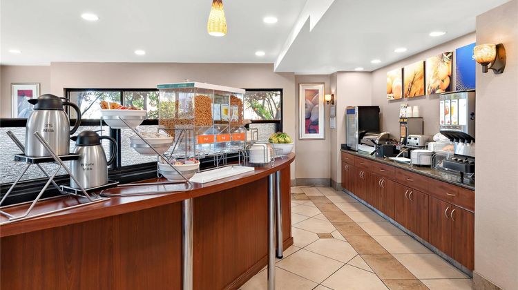 Comfort Suites Vacaville Restaurant