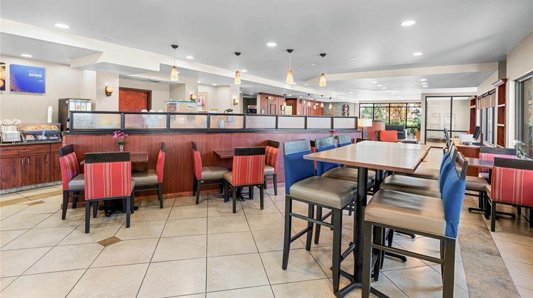 Comfort Suites Vacaville Restaurant