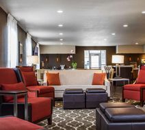 Comfort Suites Woodland Lobby
