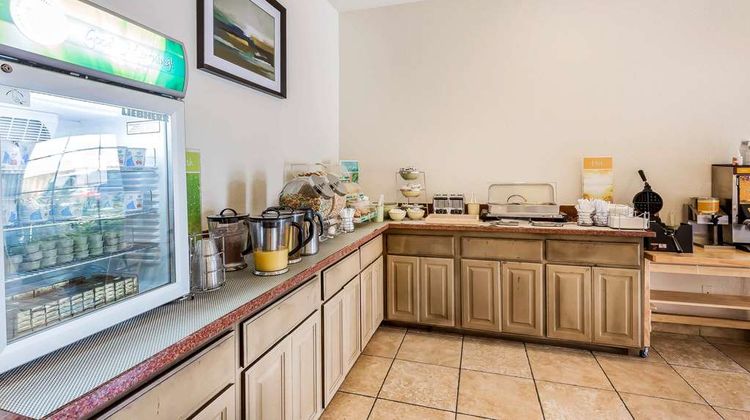 Quality Inn Fallbrook I-15 Restaurant