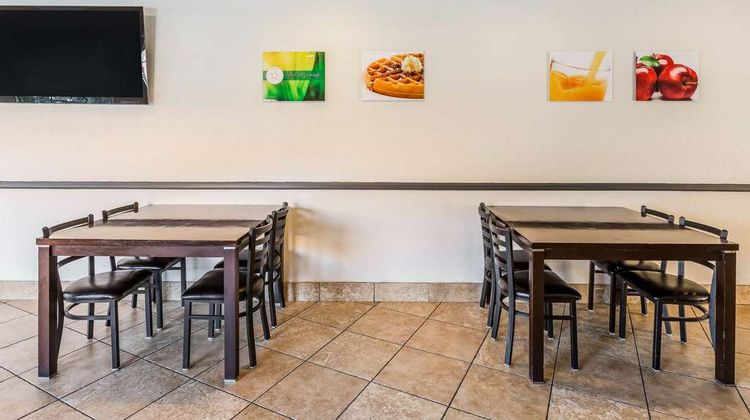 Quality Inn Fallbrook I-15 Restaurant