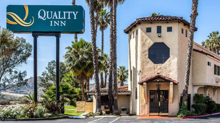 Quality Inn Fallbrook I-15 Exterior