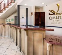 Quality Inn Fallbrook I-15 Lobby