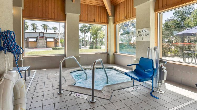 Comfort Inn Fontana Pool
