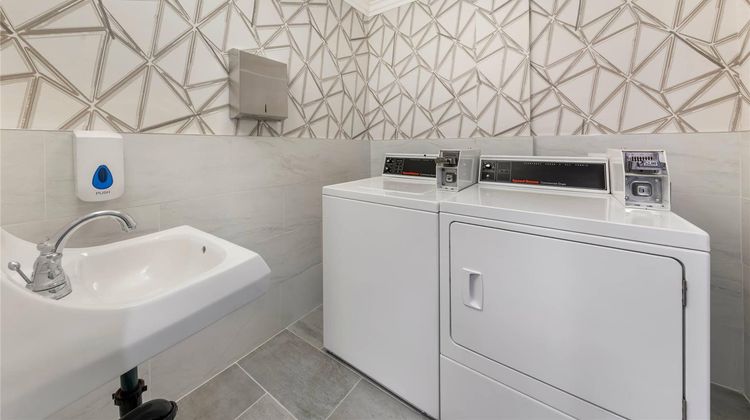 Comfort Inn Fontana Other