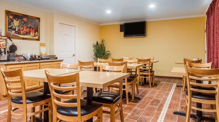 Quality Inn & Suites Restaurant