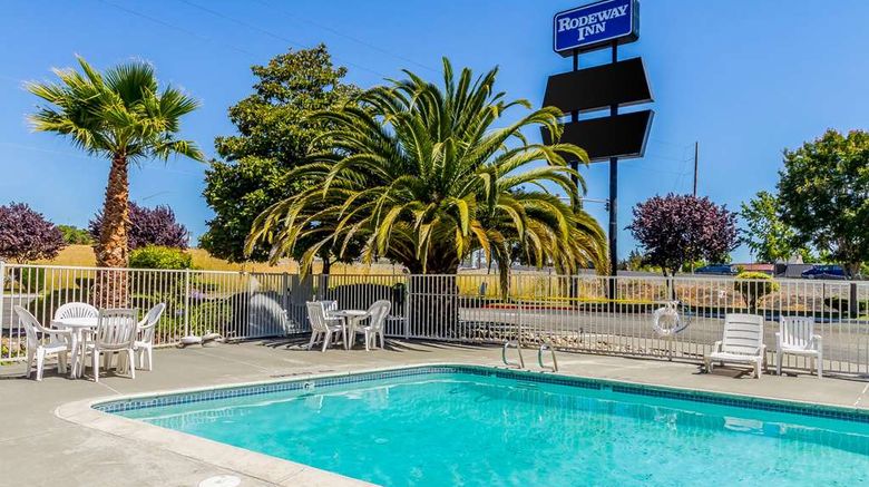 <b>Rodeway Inn Wine Country Pool</b>. Images powered by <a href="https://iceportal.shijigroup.com/" title="IcePortal" target="_blank">IcePortal</a>.
