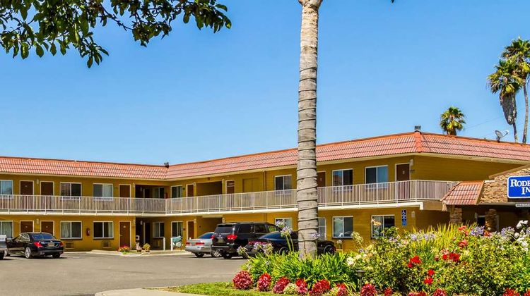 Rodeway Inn Wine Country Exterior