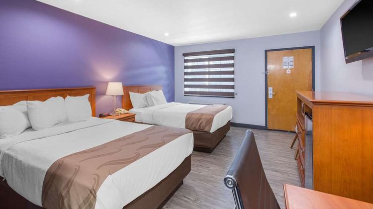 Quality Inn Near Hollywood Walk of Fame Room