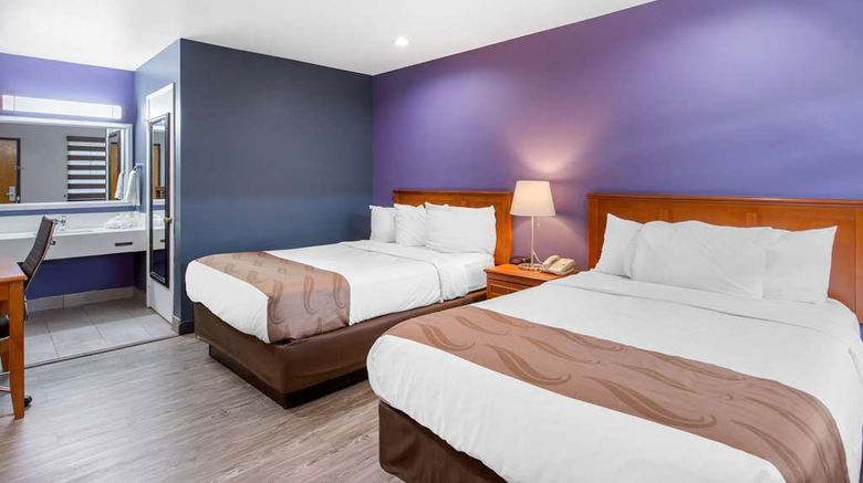 <b>Quality Inn Near Hollywood Walk of Fame Room</b>. Images powered by <a href="https://iceportal.shijigroup.com/" title="IcePortal" target="_blank">IcePortal</a>.