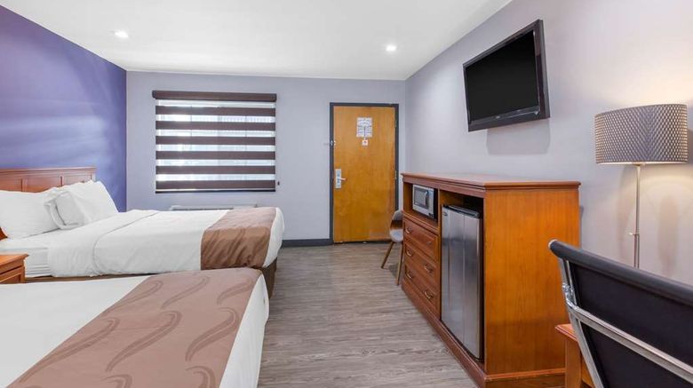 <b>Quality Inn Near Hollywood Walk of Fame Room</b>. Images powered by <a href="https://iceportal.shijigroup.com/" title="IcePortal" target="_blank">IcePortal</a>.