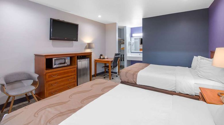 <b>Quality Inn Near Hollywood Walk of Fame Room</b>. Images powered by <a href="https://iceportal.shijigroup.com/" title="IcePortal" target="_blank">IcePortal</a>.