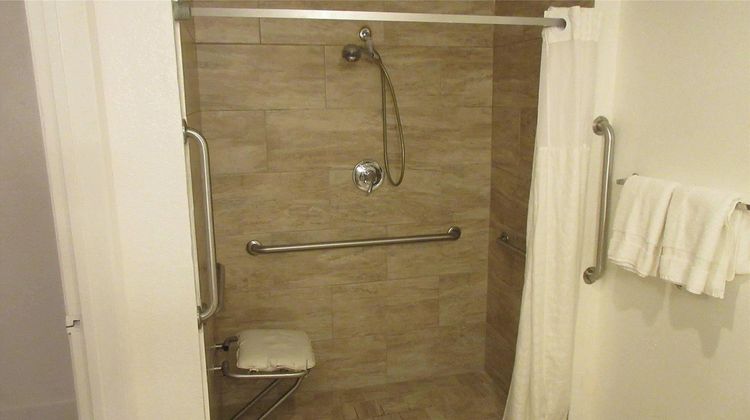 Rancho Cordova Inn Room