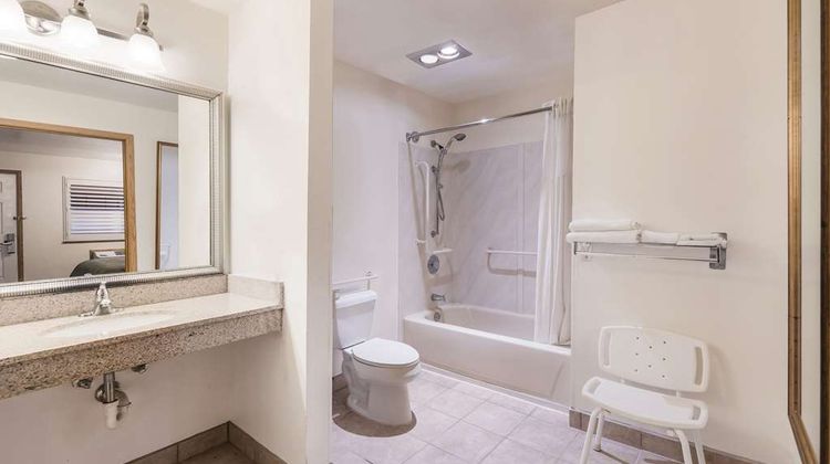 Quality Inn near Fort Hunter Liggett Room