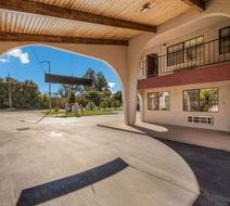 Quality Inn near Fort Hunter Liggett Exterior