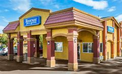 Rodeway Inn & Suites  Corona