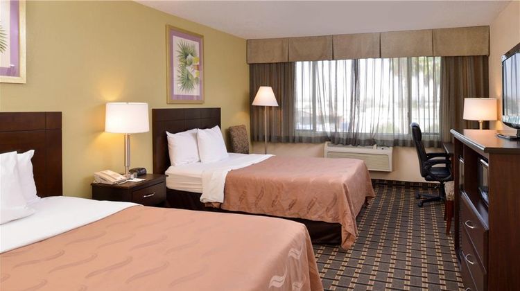 Quality Inn & Suites Montebello Room