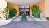 <b>Quality Inn & Suites Montebello Exterior</b>. Images powered by <a href="https://iceportal.shijigroup.com/" title="IcePortal" target="_blank">IcePortal</a>.