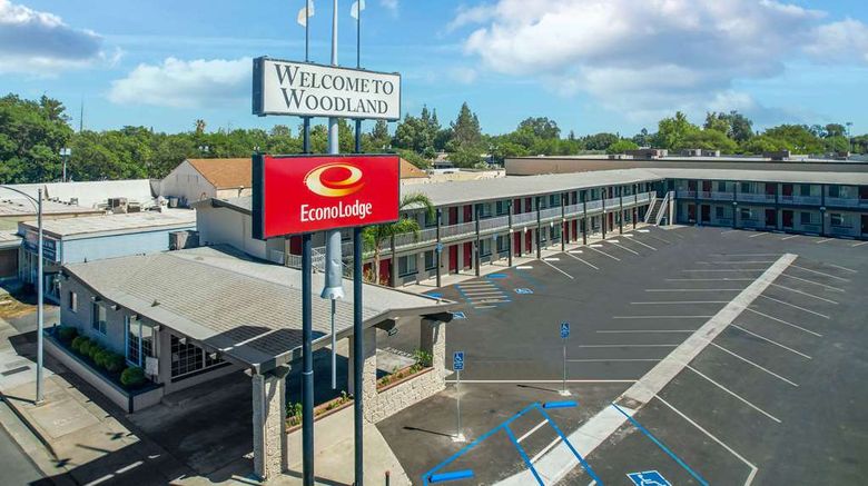 <b>Econo Lodge Exterior</b>. Images powered by <a href="https://iceportal.shijigroup.com/" title="IcePortal" target="_blank">IcePortal</a>.