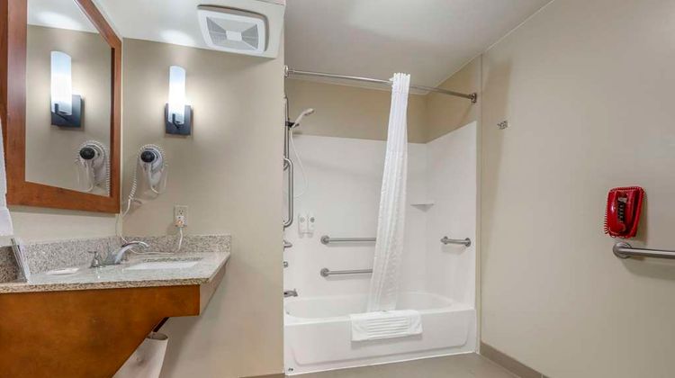 Comfort Suites-Lake Shasta Room