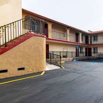 Econo Lodge Long Beach
