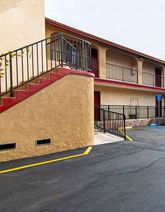Econo Lodge Long Beach