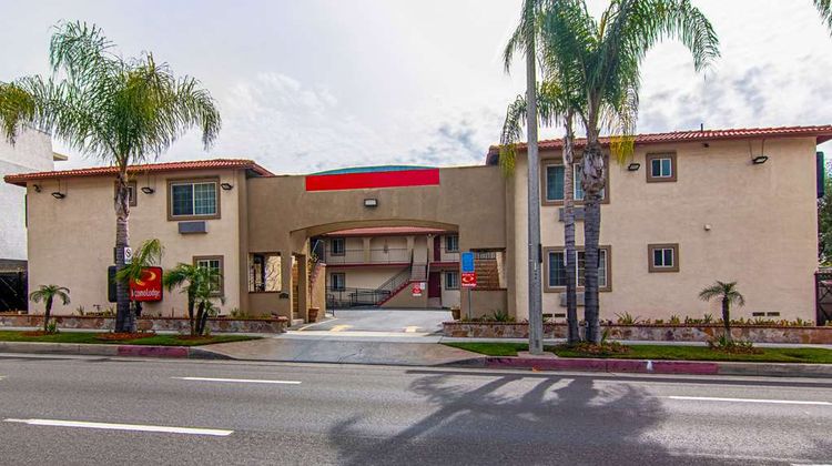 Econo Lodge Long Beach Exterior