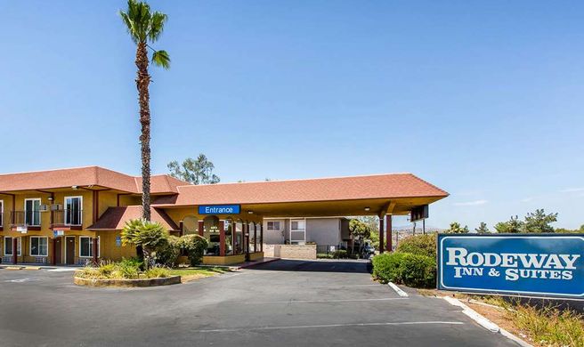 Rodeway Inn & Suites Canyon Lake Exterior