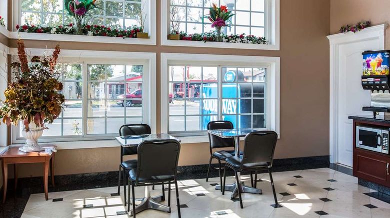 <b>Rodeway Inn Cypress Buena Park Lobby</b>. Images powered by <a href="https://iceportal.shijigroup.com/" title="IcePortal" target="_blank">IcePortal</a>.