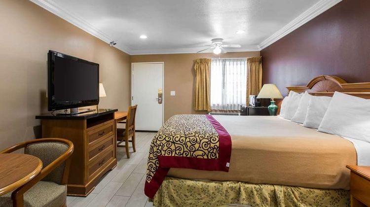 Rodeway Inn Cypress Buena Park Room