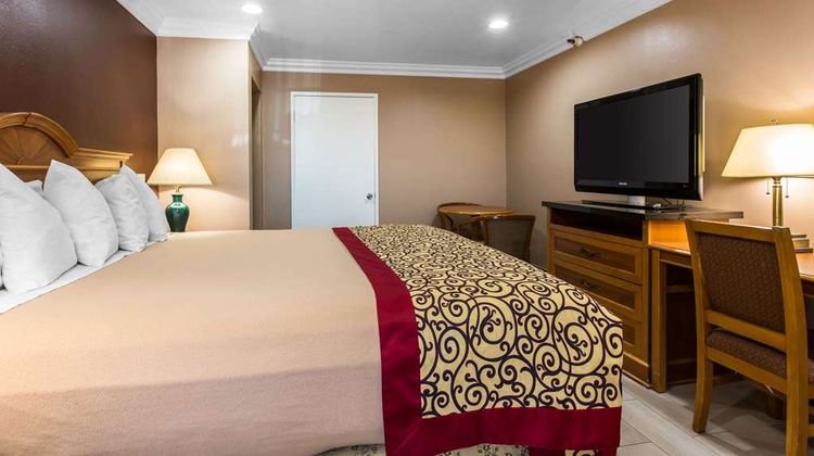 Rodeway Inn Cypress Buena Park Room