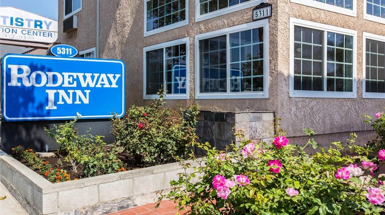 Rodeway Inn Cypress Buena Park Exterior