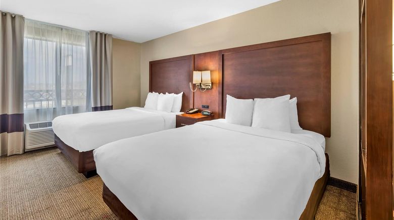 <b>Comfort Suites Blythe Suite</b>. Images powered by <a href="https://iceportal.shijigroup.com/" title="IcePortal" target="_blank">IcePortal</a>.