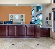 Comfort Inn & Suites San Bernardino Lobby