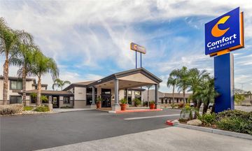 Comfort Inn & Suites San Bernardino