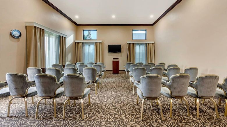 <b>Comfort Inn & Suites San Bernardino Meeting</b>. Images powered by <a href="https://iceportal.shijigroup.com/" title="IcePortal" target="_blank">IcePortal</a>.