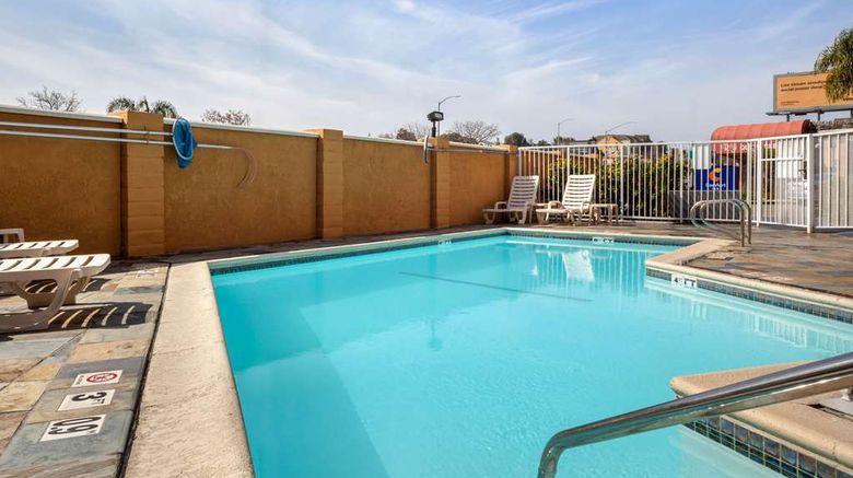 <b>Comfort Inn Castro Valley Pool</b>. Images powered by <a href="https://iceportal.shijigroup.com/" title="IcePortal" target="_blank">IcePortal</a>.