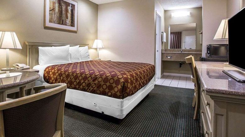 <b>Rodeway Inn Santee San Diego East Room</b>. Images powered by <a href="https://iceportal.shijigroup.com/" title="IcePortal" target="_blank">IcePortal</a>.