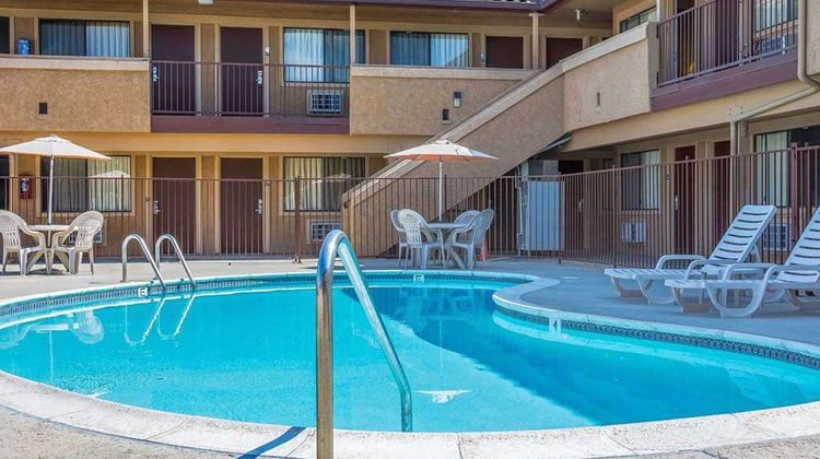 Rodeway Inn Santee San Diego East Pool
