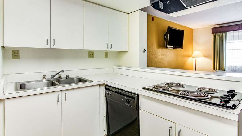 <b>Rodeway Inn San Ysidro Border Suite</b>. Images powered by <a href="https://iceportal.shijigroup.com/" title="IcePortal" target="_blank">IcePortal</a>.