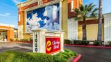 <b>Clarion Hotel Exterior</b>. Images powered by <a href="https://iceportal.shijigroup.com/" title="IcePortal" target="_blank">IcePortal</a>.