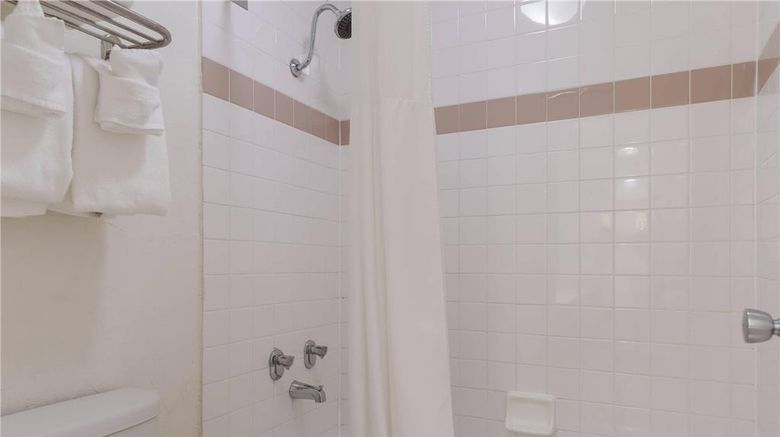 <b>Clarion Hotel Room</b>. Images powered by <a href="https://iceportal.shijigroup.com/" title="IcePortal" target="_blank">IcePortal</a>.