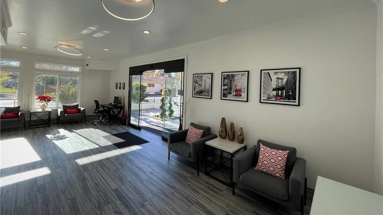 <b>Aggie Inn, an Ascend Collection Hotel Lobby</b>. Images powered by <a href="https://iceportal.shijigroup.com/" title="IcePortal" target="_blank">IcePortal</a>.