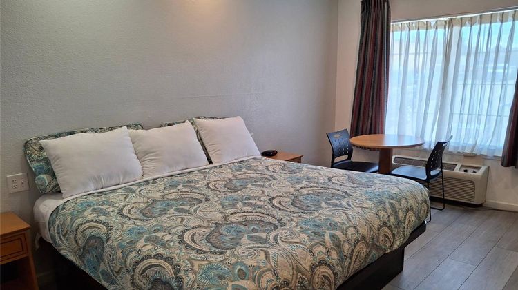 Rodeway Inn - Alameda/Oakland Room