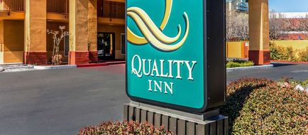 Quality Inn Exterior