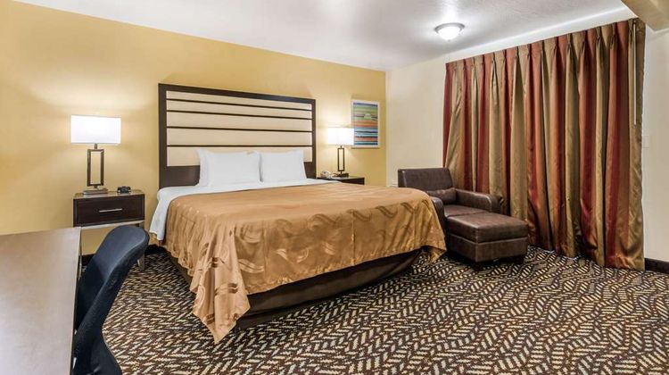 Quality Inn Capitola Room