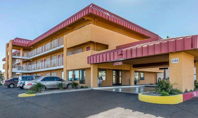 Quality Inn Needles Exterior