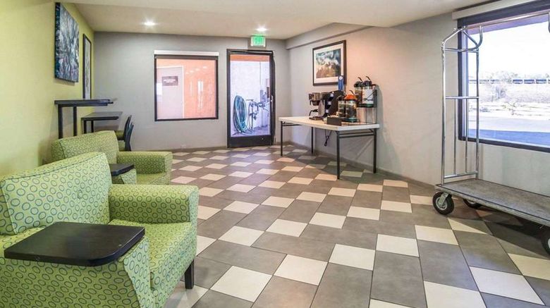 <b>Quality Inn Needles Lobby</b>. Images powered by <a href="https://iceportal.shijigroup.com/" title="IcePortal" target="_blank">IcePortal</a>.